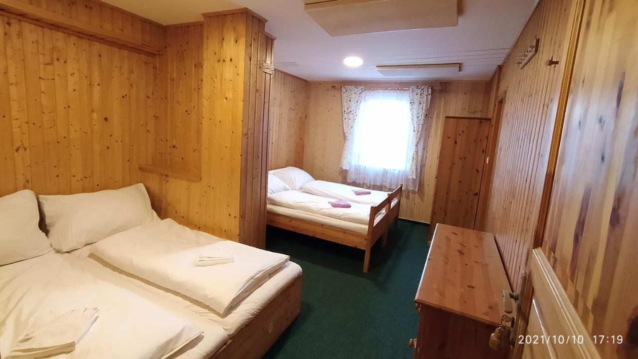 Penzion U Rybnika Marianska Luaran gambar
